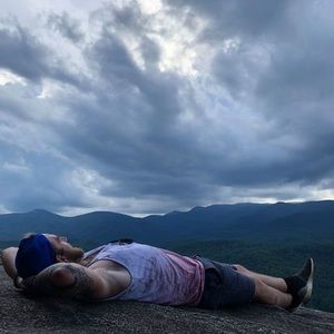 Meet your Posher, Dillon